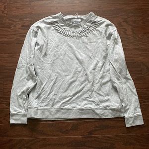 Victoria Sport Sweatshirt